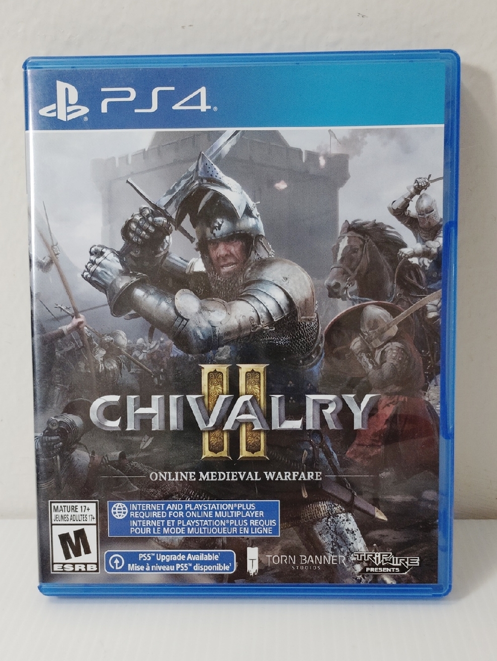 Sony PS4 Chivalry II in Blue Case